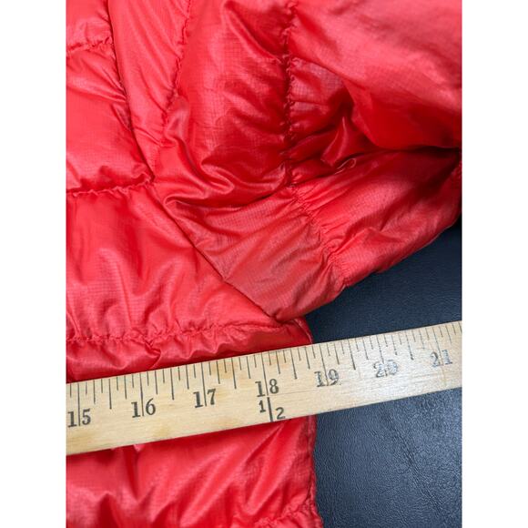 Nike Red Puffer Jacket Beaverton Oregon Label Men’s Medium Hooded Winter Coat - Picture 4 of 7